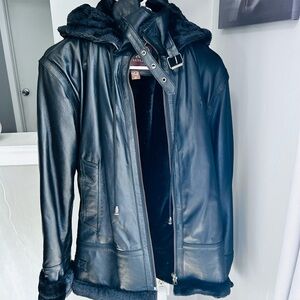 Women Faux Black Leather Jacket with Fur Lining